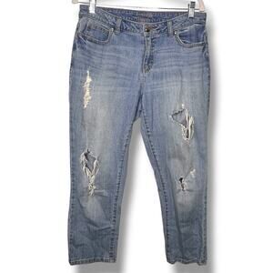 Jennifer Lopez Capri Distressed Light Wash Denim Jeans 10